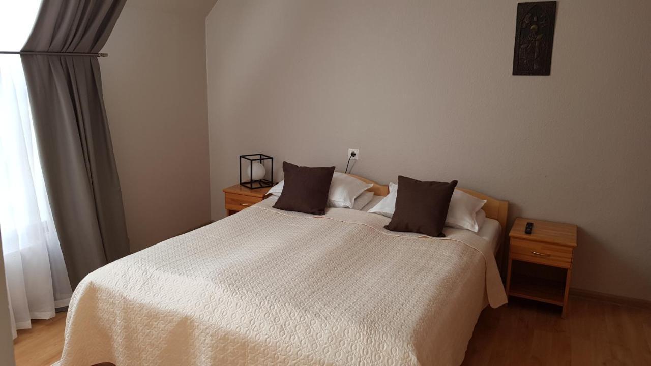 Hotel Melturi Екстер'єр фото